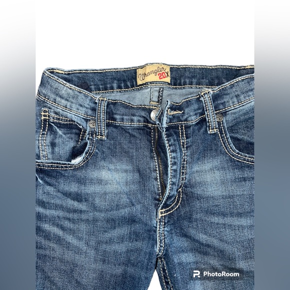 Jeans - Picture 3 of 4